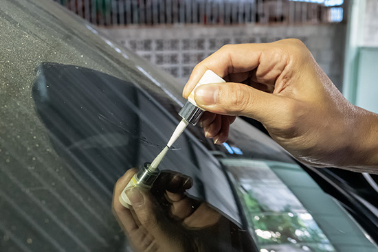 claims-windshield-chip-repair