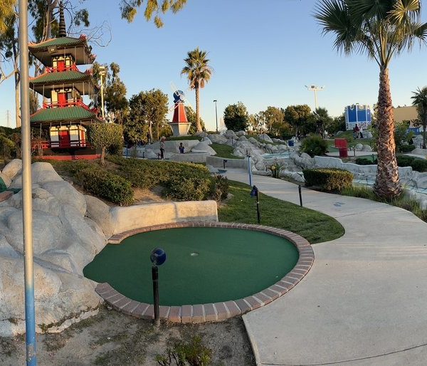 Boomers Irvine