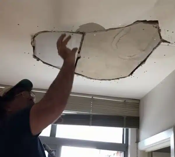 Larry The Stucco Guy