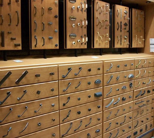 Cabinet Hardware Inc