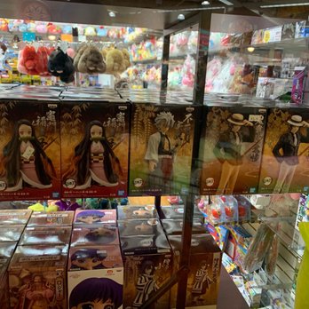 H Gift Shop