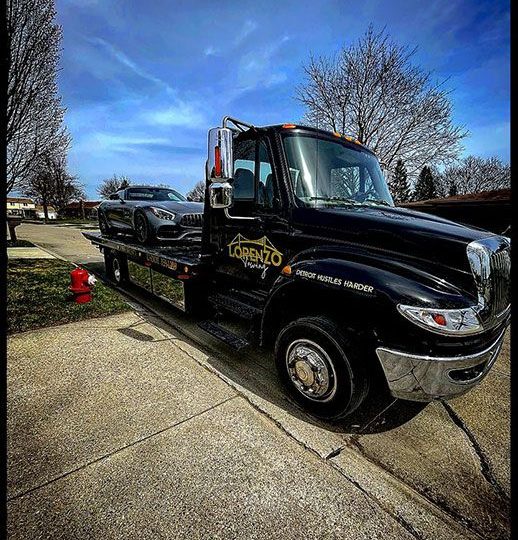 Lorenzo Towing LLC